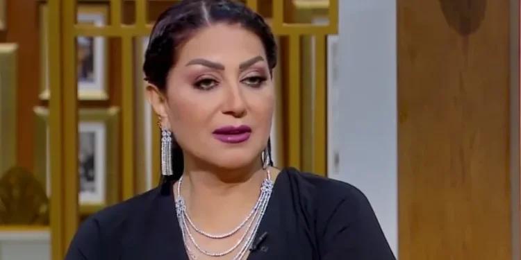 وفاء عامر: “اللي يؤمن إن ربنا معاه عمره ما يتكسر”