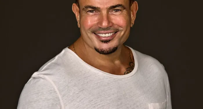 تذكرتي تطرح تذاكر حفل عمرو دياب الجمعة بمهرجان العلمين الجديدة