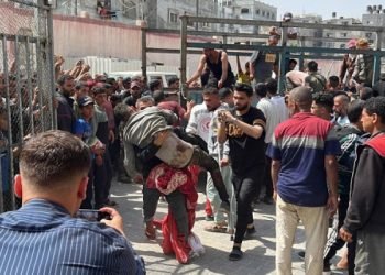 غزة: استشهاد 9 أشخاص بينهم 6 من منتظري المساعدات برصاص الاحتلال