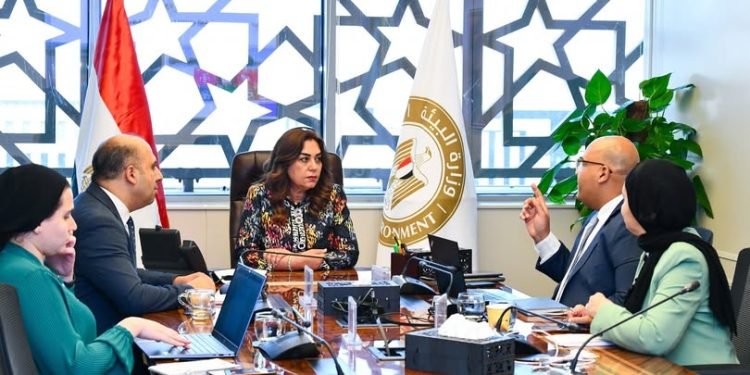 وزيرة التنمية المحلية تتابع مع البرنامج الوطني للمخلفات دعم منظومة الإدارة المتكاملة في 4 محافظات