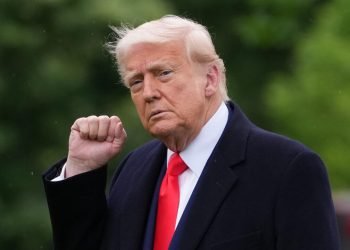 ترامب يعلن توقيع اتفاق سلام تاريخي بين أرمينيا وأذربيجان