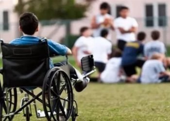 قانون ذوي الإعاقة يفرض الحبس والغرامة لمواجهة التمييز والإهمال