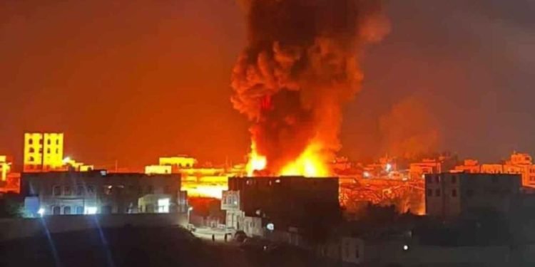 غارات إسرائيلية دامية على صنعاء.. 4 قتلى وعشرات الجرحى