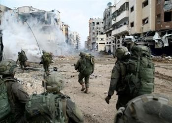 مسؤول إسرائيلي: وقف الإنزال الجوي للمساعدات في غزة خلال الأيام المقبلة