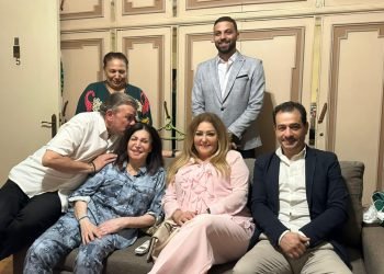 وفد من وزارة الثقافة ونقابة المهن التمثيلية يزور نجوى فؤاد استجابة لاستغاثتها