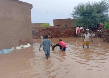 مصرع وإصابة العشرات جراء فيضانات وسيول بعدة ولايات سودانية