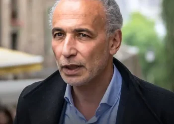 القضاء السويسري يؤيد سجن طارق رمضان حفيد حسن البنا بعد رفض استئنافه في قضية اغتصاب