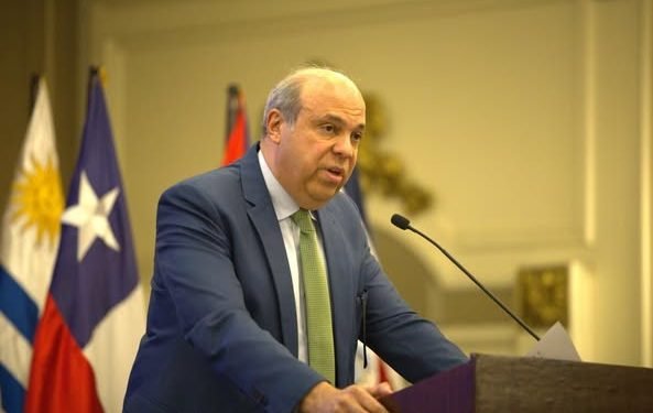 وزير الطيران المدني يشارك في اجتماع لجنة الطيران المدني بأمريكا اللاتينية