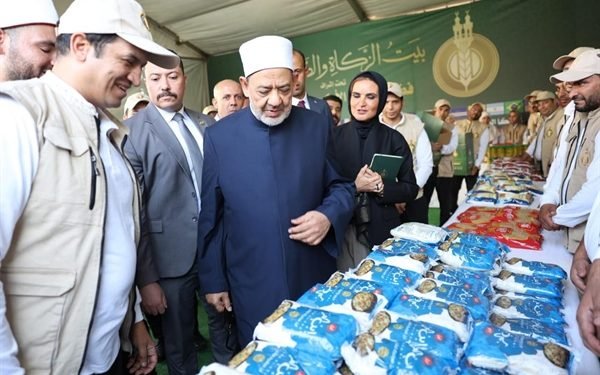 بتوجيه من الإمام الطيب.. الأزهر يسيّر قافلة إنسانية كبرى إلى غزة