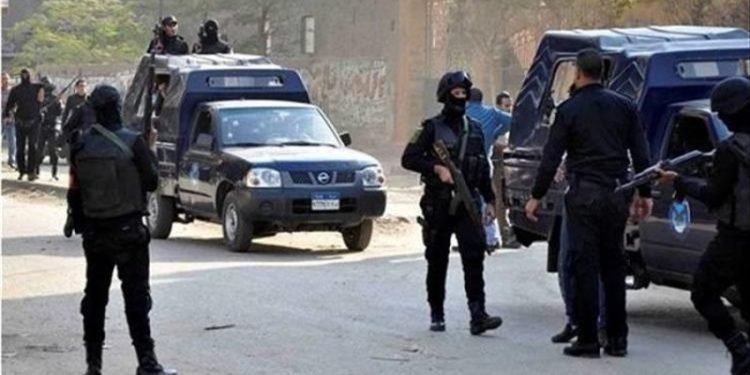 مصرع 3 عناصر خطرة وضبط كميات ضخمة من المخدرات والأسلحة في ضربات أمنية بالشرقية