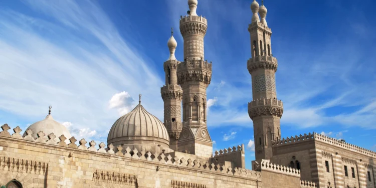 مواقيت الصلاة اليوم الإثنين 11 أغسطس 2025 في محافظات مصر