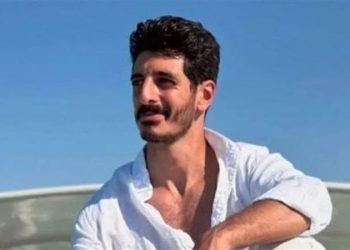 جنايات القاهرة تقرر استمرار حبس البلوجر شاكر 15 يوماً