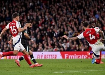 ترتيب الدوري الإنجليزي قبل قمة ليفربول وأرسنال