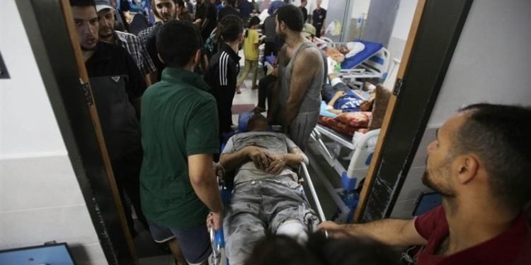 31 شهيداً في غزة اليوم وأوضاع إنسانية وصحية كارثية بالقطاع