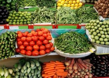 تباين ملحوظ في أسعار الخضار بسوق العبور اليوم