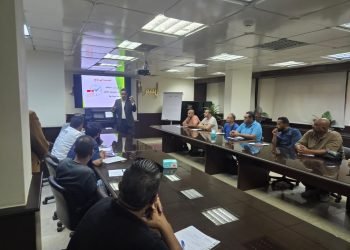 وزارة النقل تطلق مبادرة “سائق واعٍ.. لطريق آمن” لتأهيل السائقين مجانًا