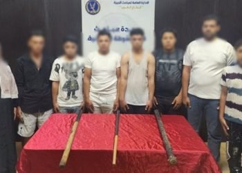 ضبط المتهمين بالاعتداء على شخص أمام مول تجاري بالجيزة