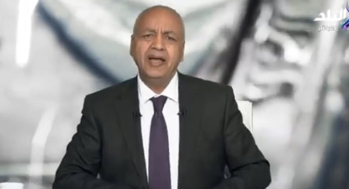 مصطفى بكري: 70% من مساعدات غزة عبر مصر.. 45 ألف شاحنة