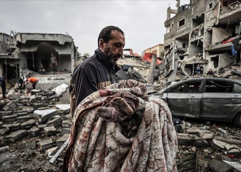 استشهاد 3 وإصابة آخرين في قصف طيران الاحتلال لخيمة نازحين غرب خان يونس