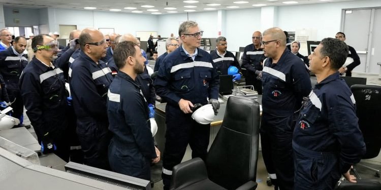 وزير البترول يتابع تطوير مصفاة ميدور وأعمال التوسعات الجديدة