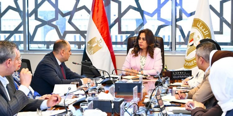 مصر تكثف استعداداتها لاستضافة مؤتمر بيئة البحر المتوسط برشلونة