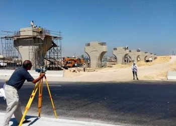 وزير الري يتفقد أعمال هيئة المساحة ويستعرض خطط التطوير المستقبلية