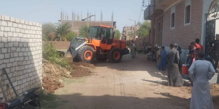 إيقاف حالتي تعدي على الأراضي الزراعية بمدينة الطود بالأقصر