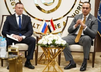 رئيس هيئة الرعاية الصحية يبحث إنشاء مركز دولي متكامل للأورام