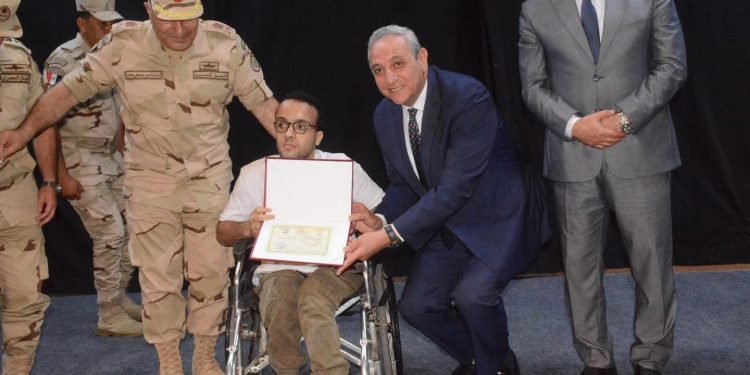 محافظ الغربية ورئيس جامعة طنطا يشهدان احتفالية تكريم ذوي الهمم