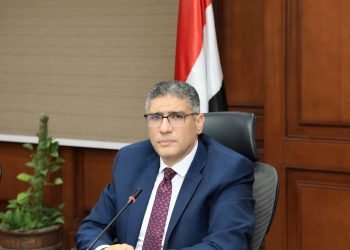 محافظ الجيزة يتابع نتائج لقاءات المواطنين بعدة أحياء ومراكز خدمية