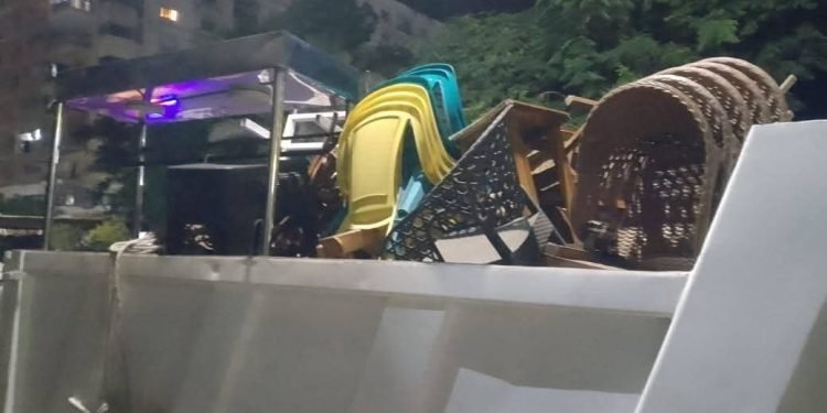 استمرار الحملات الميدانية لرفع الإشغالات وتحقيق الانضباط بشوارع مدينة دمياط