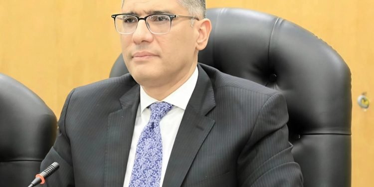 المجلس التنفيذي بالجيزة يوافق على مشروعات للنفع العام في قطاعات التعليم والصحة