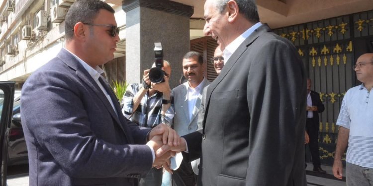 محافظ الغربية يستقبل وزير الإسكان لمتابعة مشروعات “حياة كريمة” بقرى زفتى