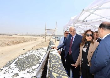 وزيرة التنمية المحلية تتفقد رفع 675 ألف طن مخلفات بالقليوبية