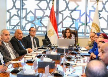 وزيرة التنمية المحلية تواصل الاستعدادات لمؤتمر المناخ بتنسيق واجتماعات