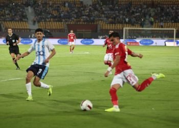 بيراميدز يتقدم على الأهلي بهدف الكرتي في الشوط الأول