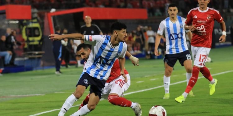 ريبيرو يقترب من الرحيل.. الأهلي يسقط أمام بيراميدز بهدفين