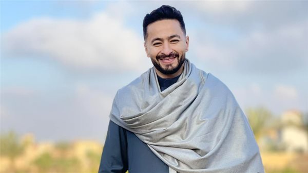 تصالح حمادة هلال وزوجته مع الخادمة المتهمة بسرقة فيلا التجمع