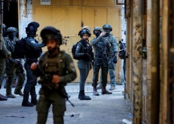 سموتريتش يعلن توسيع الاستيطان بدعم نتنياهو ورفض فلسطيني وعربي واسع