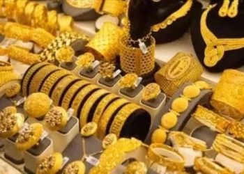 الذهب يستقر في السوق المحلي رغم تراجع الأونصة عالميًا