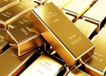 الذهب العالمي يختتم أسبوعه مرتفعًا بدعم توقعات خفض الفائدة