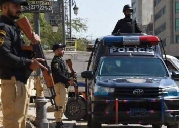 مقتل 3 من قوات الأمن وإصابة 17 آخرين فى هجوم مسلح بشمال غربي باكستان