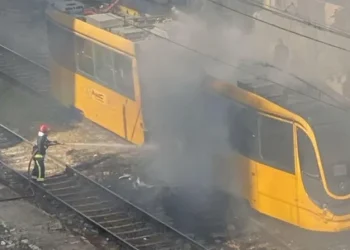 تفاصيل حريق ترام الرمل بالإسكندرية