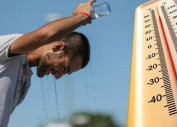 الأرصاد: طقس حار رطب نهارًا اليوم الأحد مع شبورة صباحية