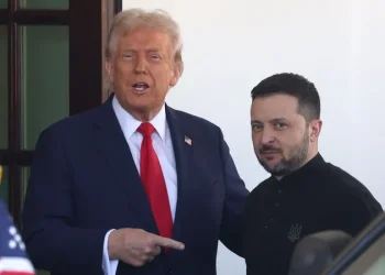 زيلينسكي: فوجئت بتغير موقف “ترامب” من الحرب في أوكرانيا