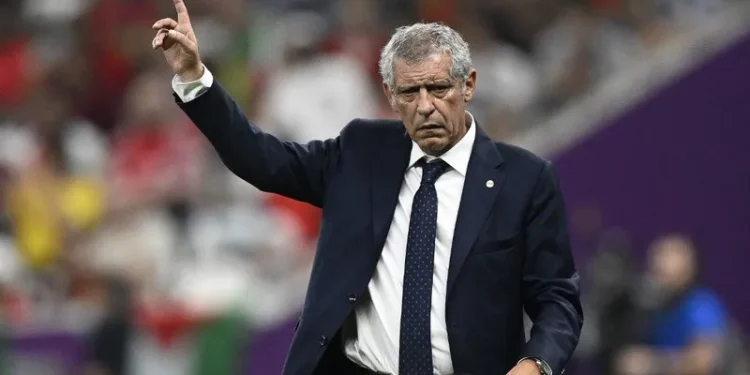 حقيقة إتمام الأهلي الاتفاق مع فرناندو سانتوس