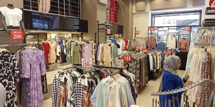 مد فترة الأوكازيون الصيفي حتى 30 سبتمبر