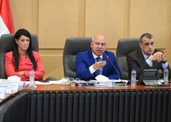 اجتماع وزاري لبحث آليات دعم الصناعة الوطنية وحماية الأسواق