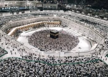 السعودية تُعلن إقامة صلاة الخسوف في المسجد الحرام غدًا الأحد