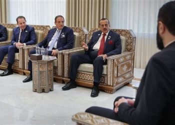 الرئيس السوري يستقبل رجل الأعمال الإماراتي خلف الحبتور.. تفاصيل